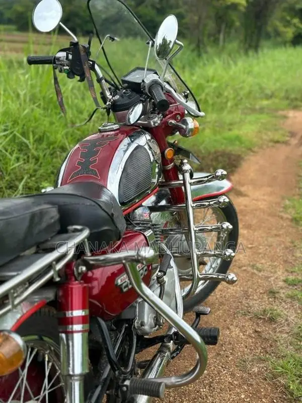 Honda CD185 1987 Motorbike (Used)