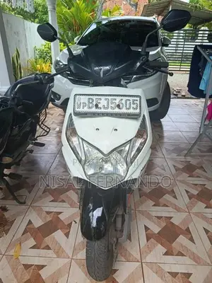 Honda Dio 2016 Motorbike (Used)