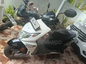 Honda Dio 2016 Motorbike (Used)