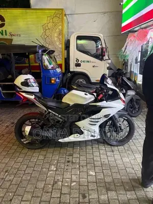 Yamaha R15 2019 Motorbike (Used)