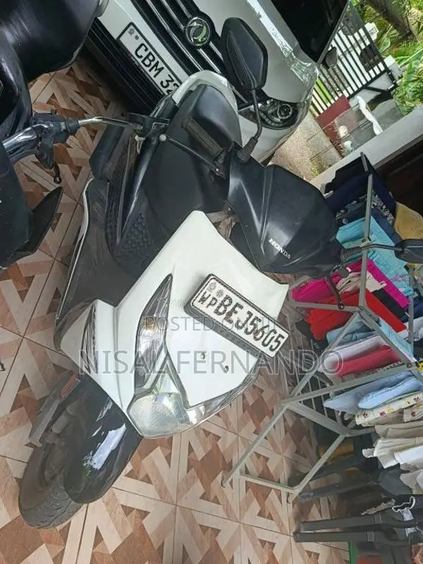 Honda Dio 2016 Motorbike (Used)