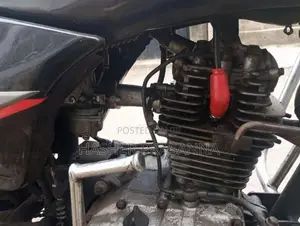 Bajaj Boxer 2003 Motorbike (Used)