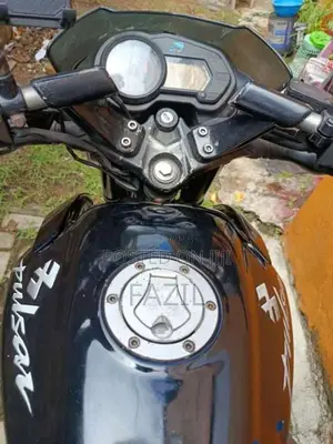 Bajaj Pulsar 135 LS 2012 Motorbike (Used)