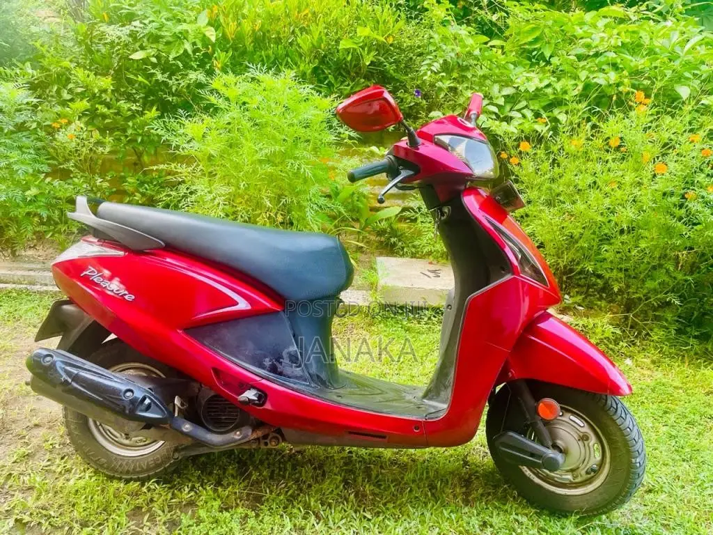 Hero Pleasure 2014 Motorbike (Used)