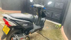 Honda Dio 2014 Motorbike (Used)