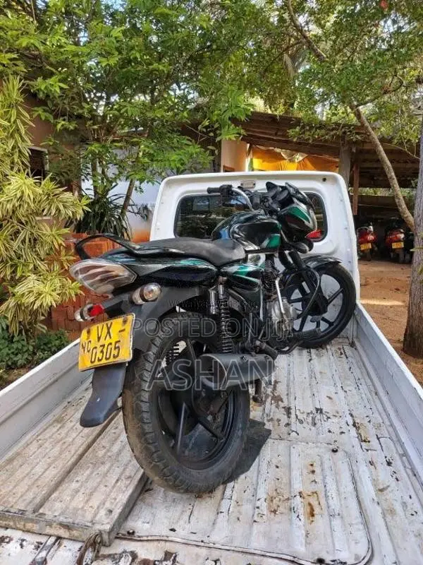 Bajaj Discover 2010 Motorbike (Used)