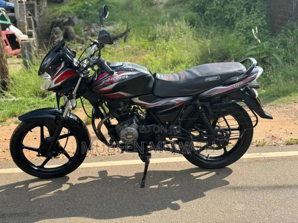 Bajaj Discover 100 2013 Motorbike (Used)