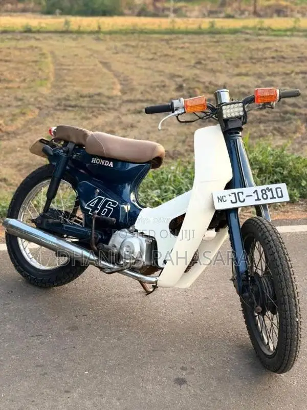 Honda Super Cub 2004 Motorbike (Used)