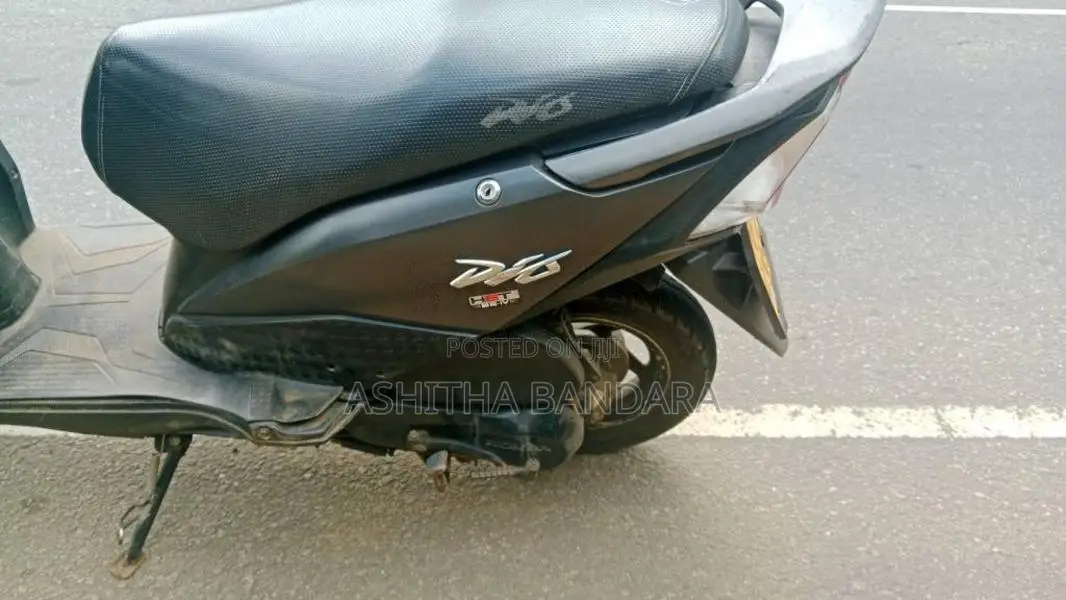 Honda DIO 2017 Motorbike (Used)