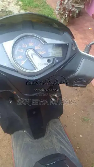 Hero Dash 2017 Motorbike (Used)
