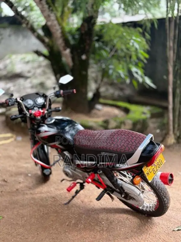Bajaj CT-100 2006 Motorbike (Used)