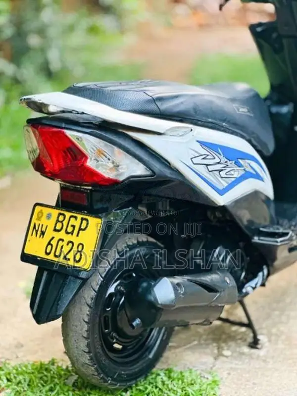 Honda Dio 2018 motorcycle (Used)