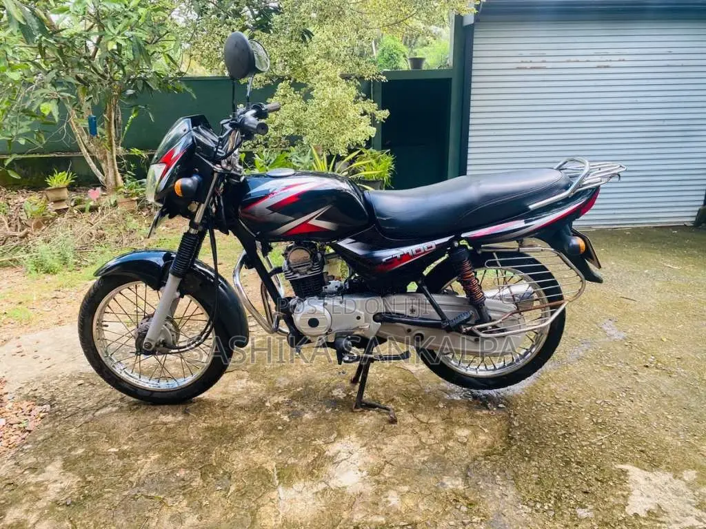 Bajaj CT-100 2015 Motorbike (Used)