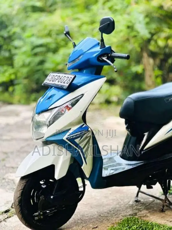 Honda Dio 2018 motorcycle (Used)