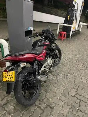 Bajaj Pulsar 180 2015 Motorbike (Used)