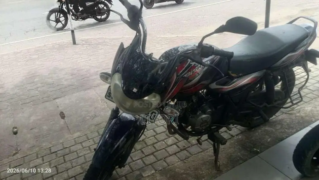 Bajaj Discover 100 2014 Motorbike (Used)