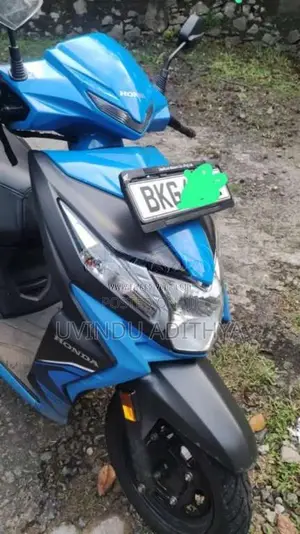 Honda Dio 2025 Motorbike (Used)