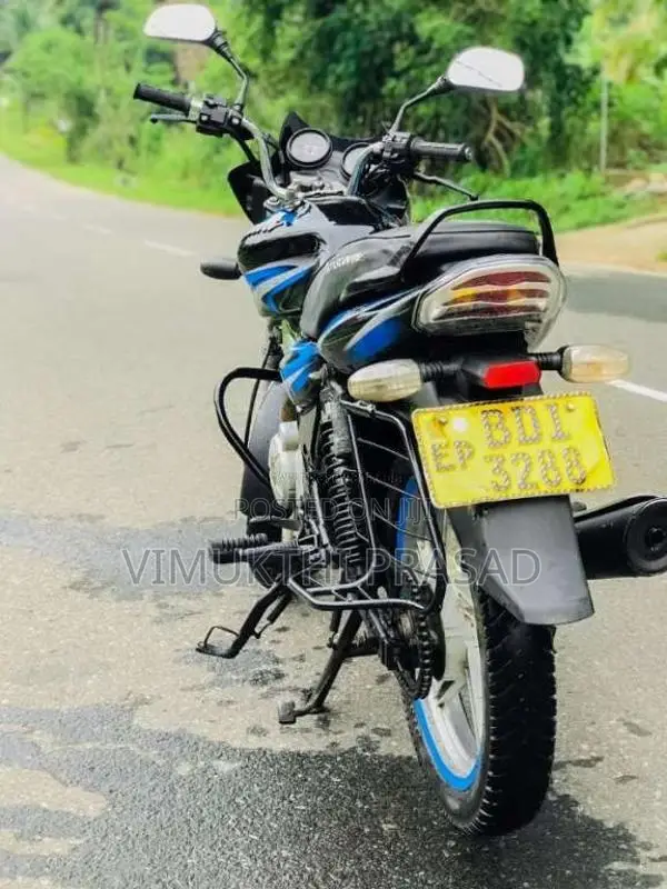 Bajaj Discover 2015 Motorbike (Used)