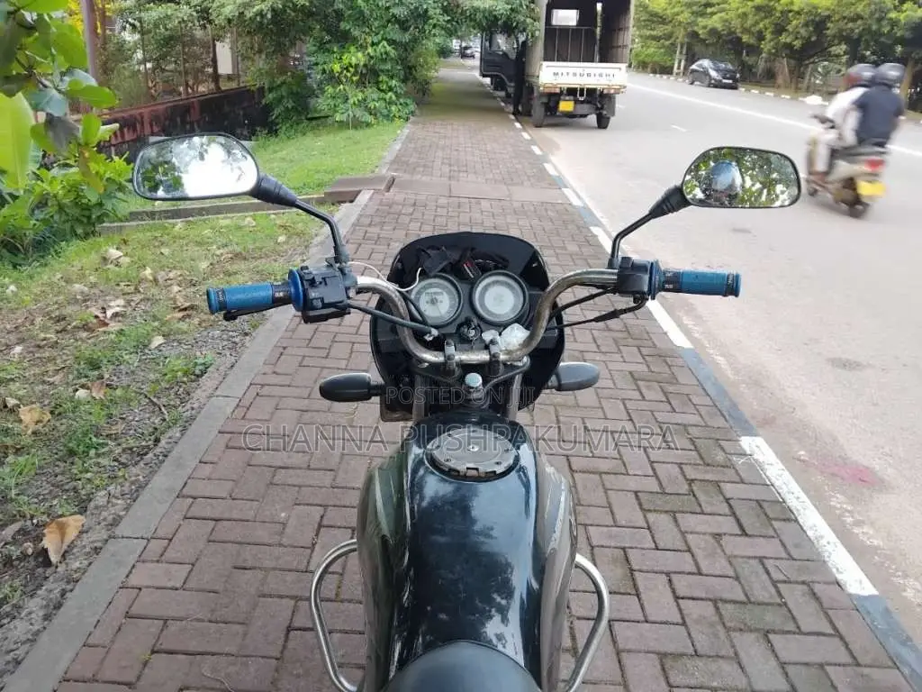 Bajaj Platina 100 2008 motorcycle (Used)
