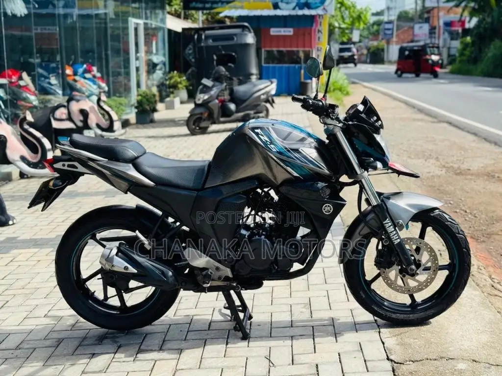 Yamaha FZ-S Version 2.0 2018 Motorbike (Used)