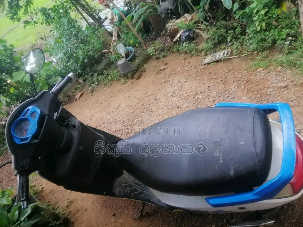 Mahindra Mahindra 2014 Motorbike (Used)