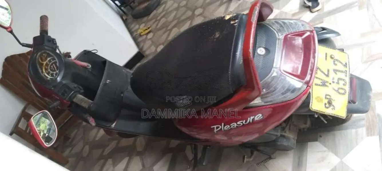 Hero Pleasure 2012 Motorbike (Used)