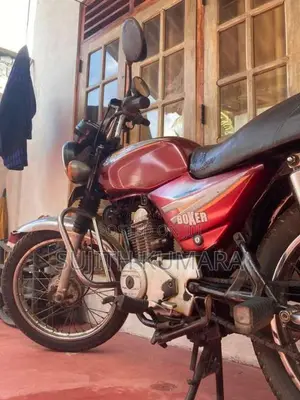 Bajaj Boxer 2003 Motorbike (Used)