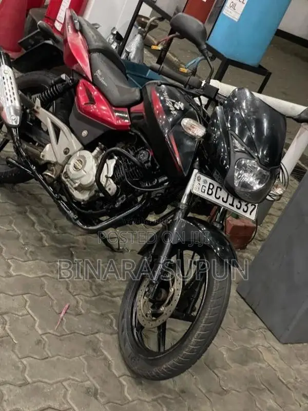 Bajaj Pulsar 180 2015 Motorbike (Used)