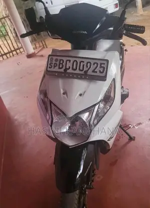 Honda Dio 2015 Motorbike (Used)
