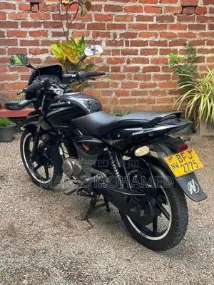 Bajaj Pulsar 150 2017 Motorbike (Used)