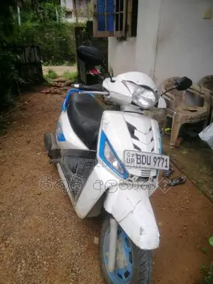 Mahindra Mahindra 2014 Motorbike (Used)