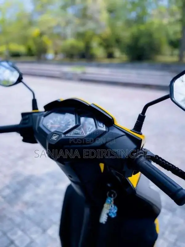 Honda Dio 2017 Motorbike (Used)