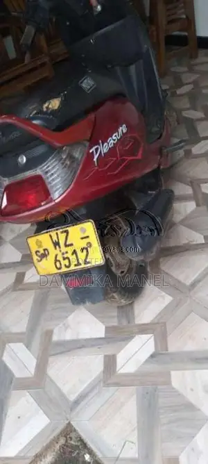 Hero Pleasure 2012 Motorbike (Used)