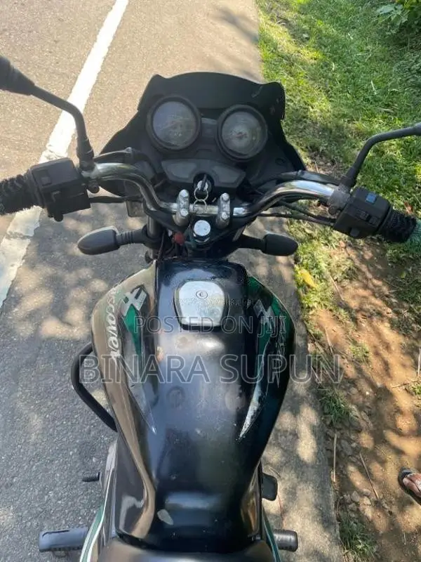 Bajaj Discover 100 2012 Motorbike (Used)