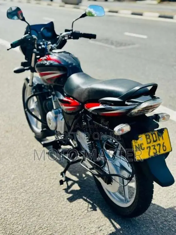 Bajaj Discover 125 2016 Motorbike (Used)