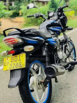 Bajaj Discover 2015 Motorbike (Used)
