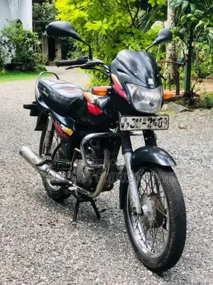Bajaj Caliber 2004 Motorbike (Used)