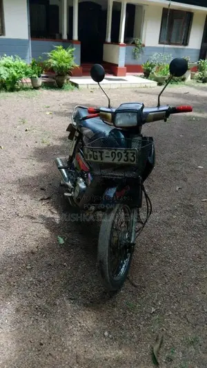 Loncin Waves 2003 Motorbike (Used)