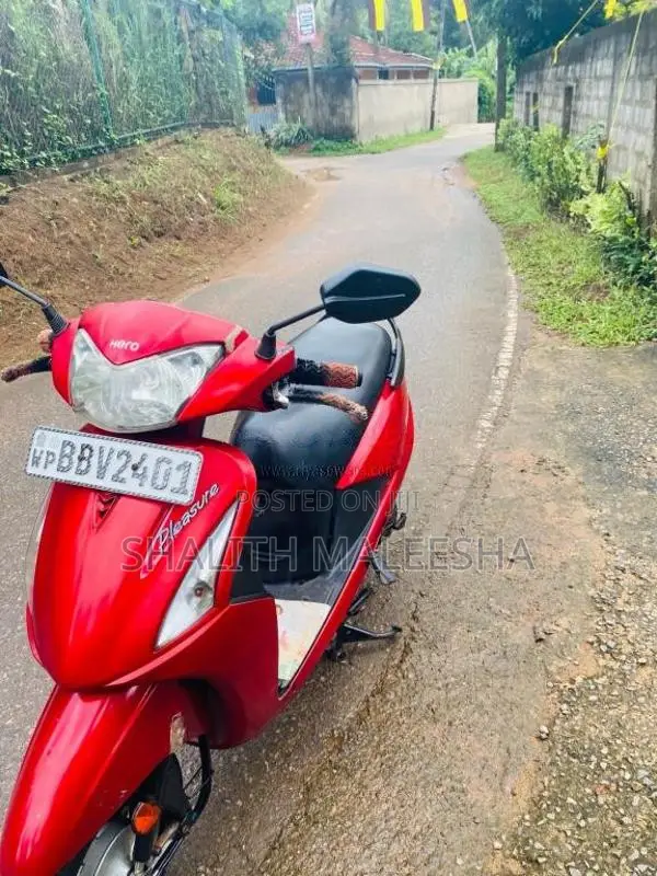Hero Pleasure 2015 Motorbike (Used)