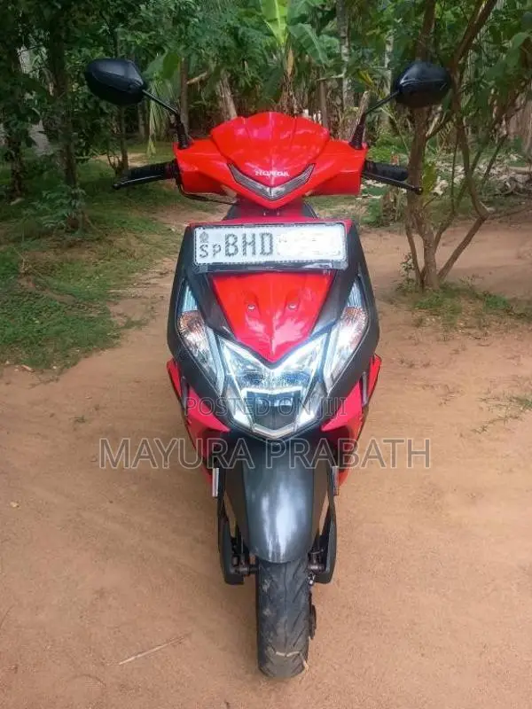 Honda Dio 2018 Motorbike (Used)