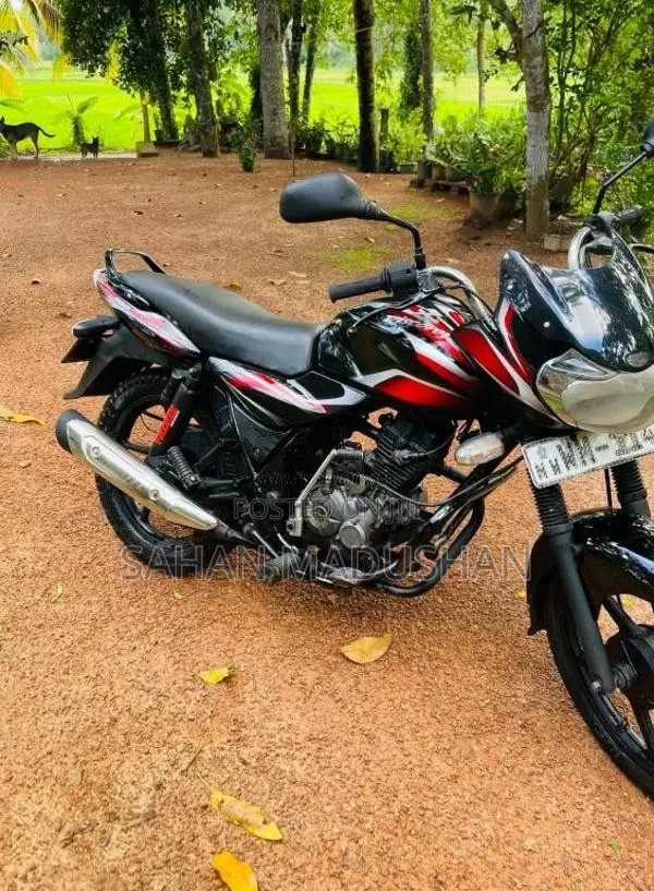 Bajaj Discover 100 2011 Motorbike (Used)