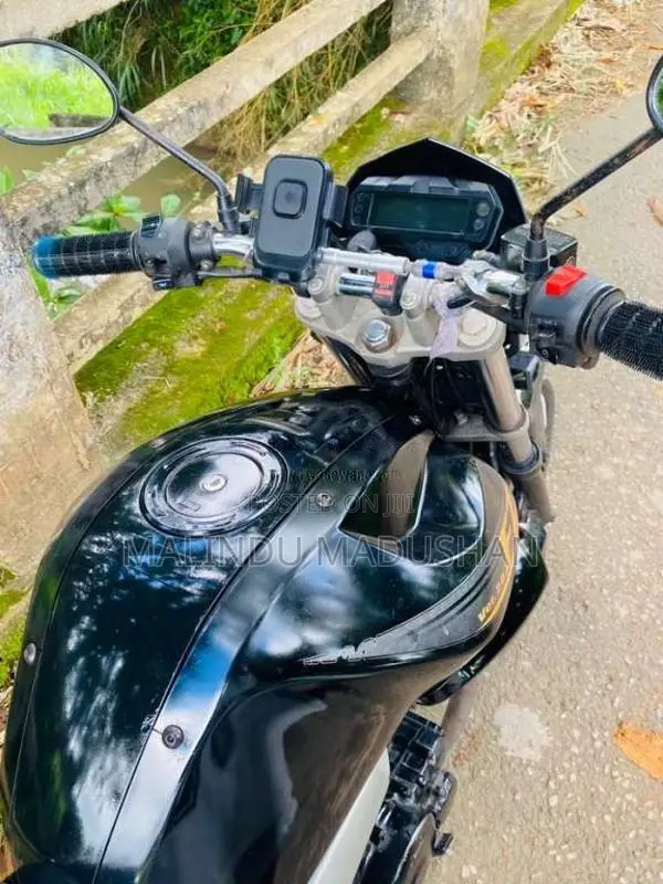 Yamaha FZ 2016 Motorbike (Used)