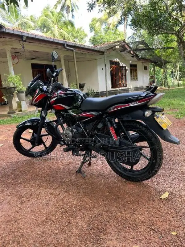 Bajaj Discover 100 2011 Motorbike (Used)