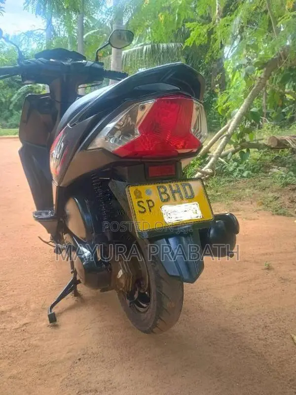 Honda Dio 2018 Motorbike (Used)