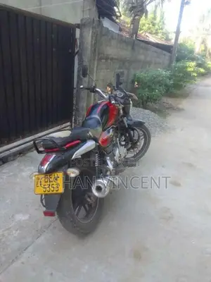 Bajaj V15 2016 Motorbike (Used)