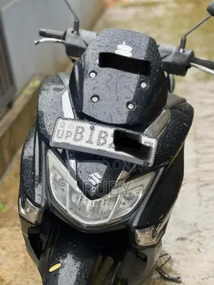 Suzuki BURGMAN 2019 Motorbike (Used)