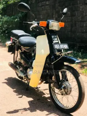 Honda Super Cub 1998 Motorbike (Used)