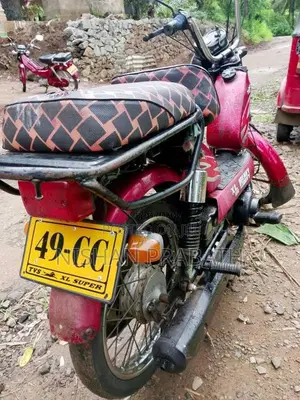 TVS XL SUPER 2010 Motorbike (Used)