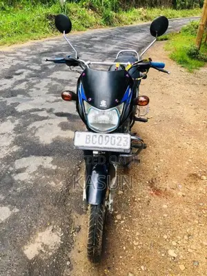 Bajaj CT-100 2015 Motorbike (Used)
