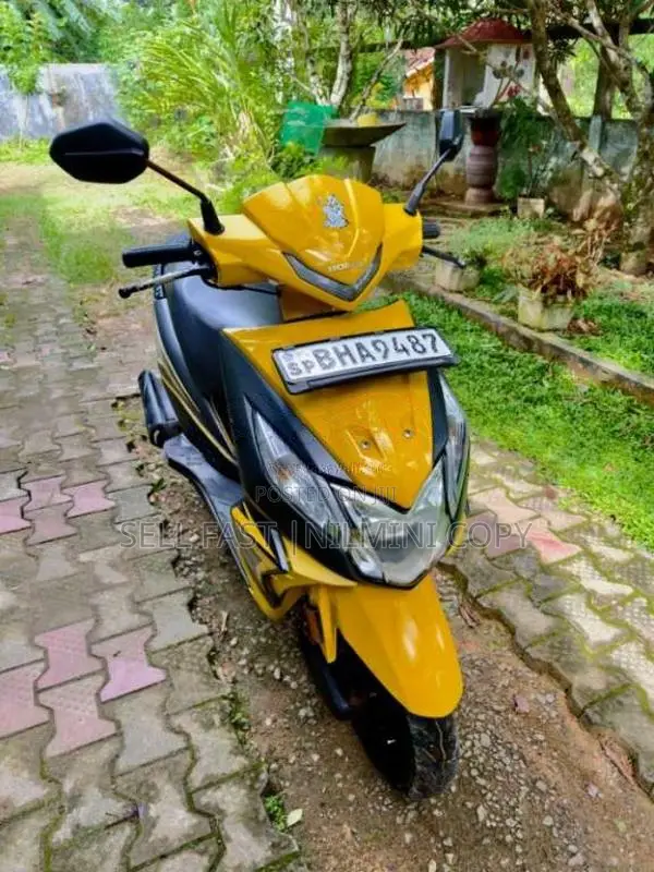 Honda Dio 2018 Motorbike (Used)